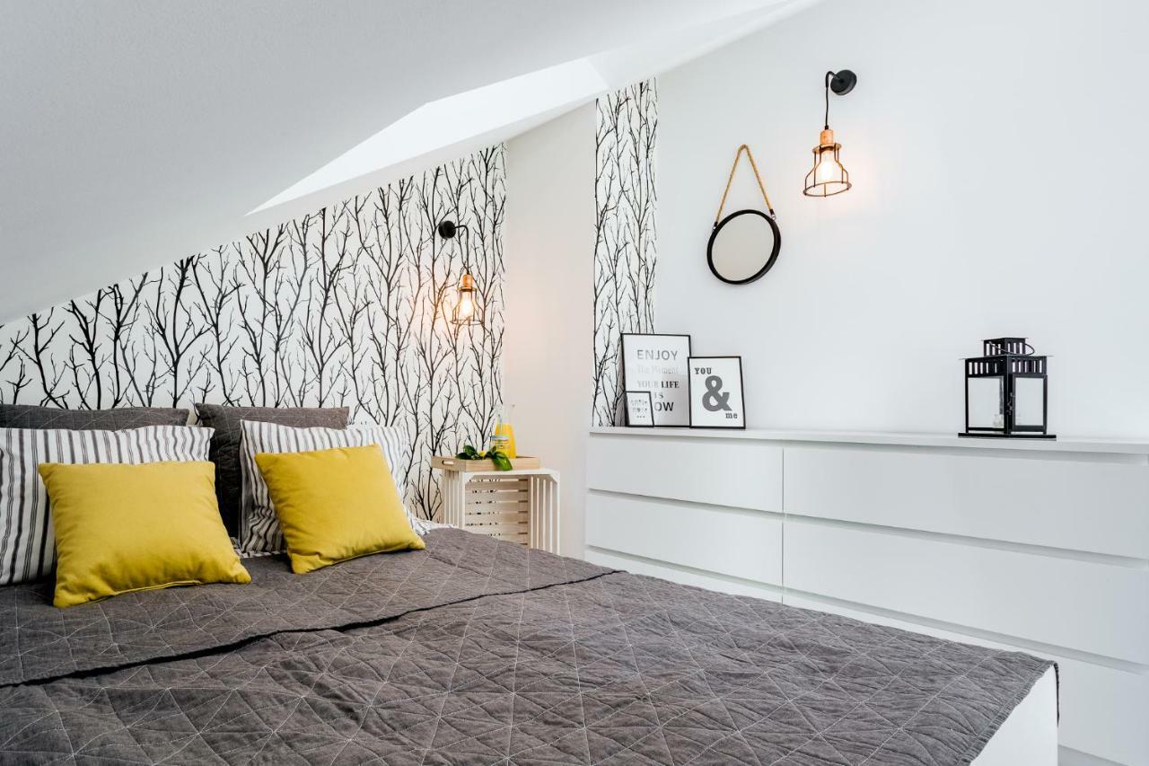 43 Z Widokiem Na Jezioro - Apartment *
